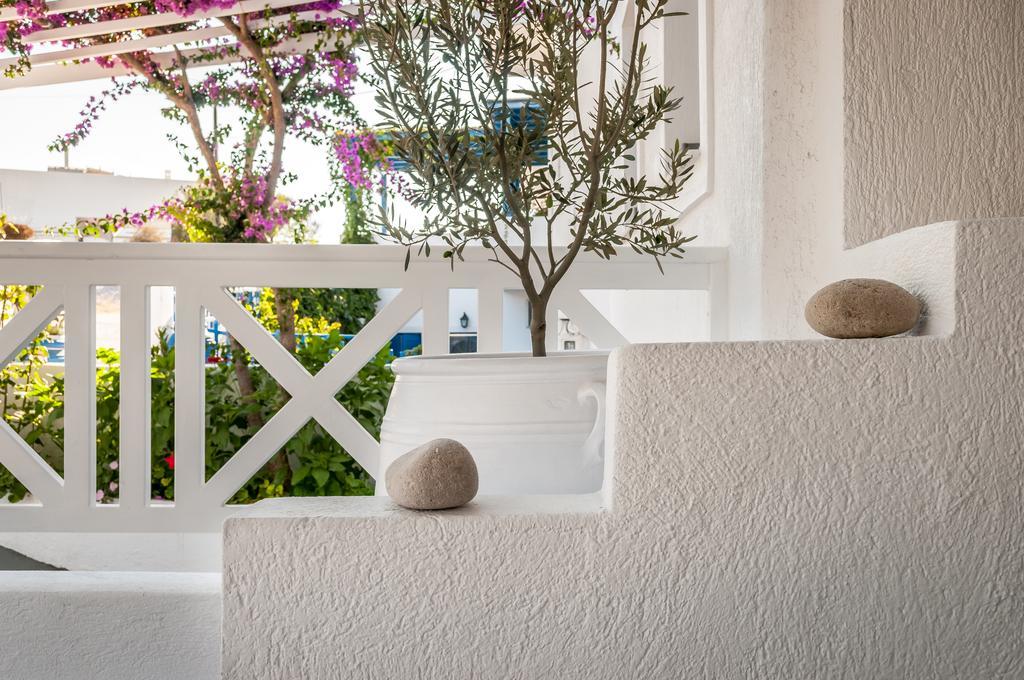 Milos Bay Suites آداماس المظهر الخارجي الصورة