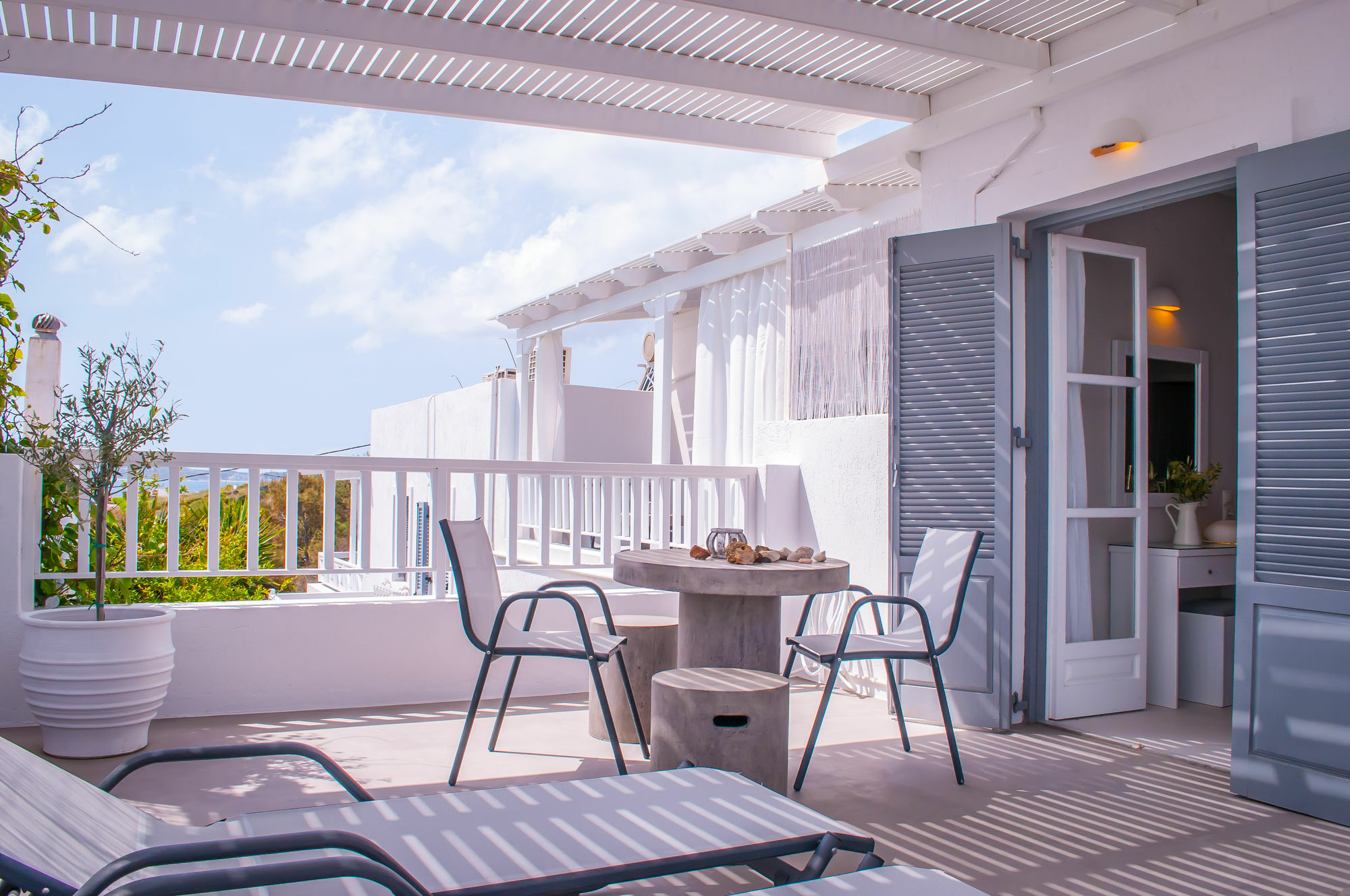 Milos Bay Suites آداماس المظهر الخارجي الصورة