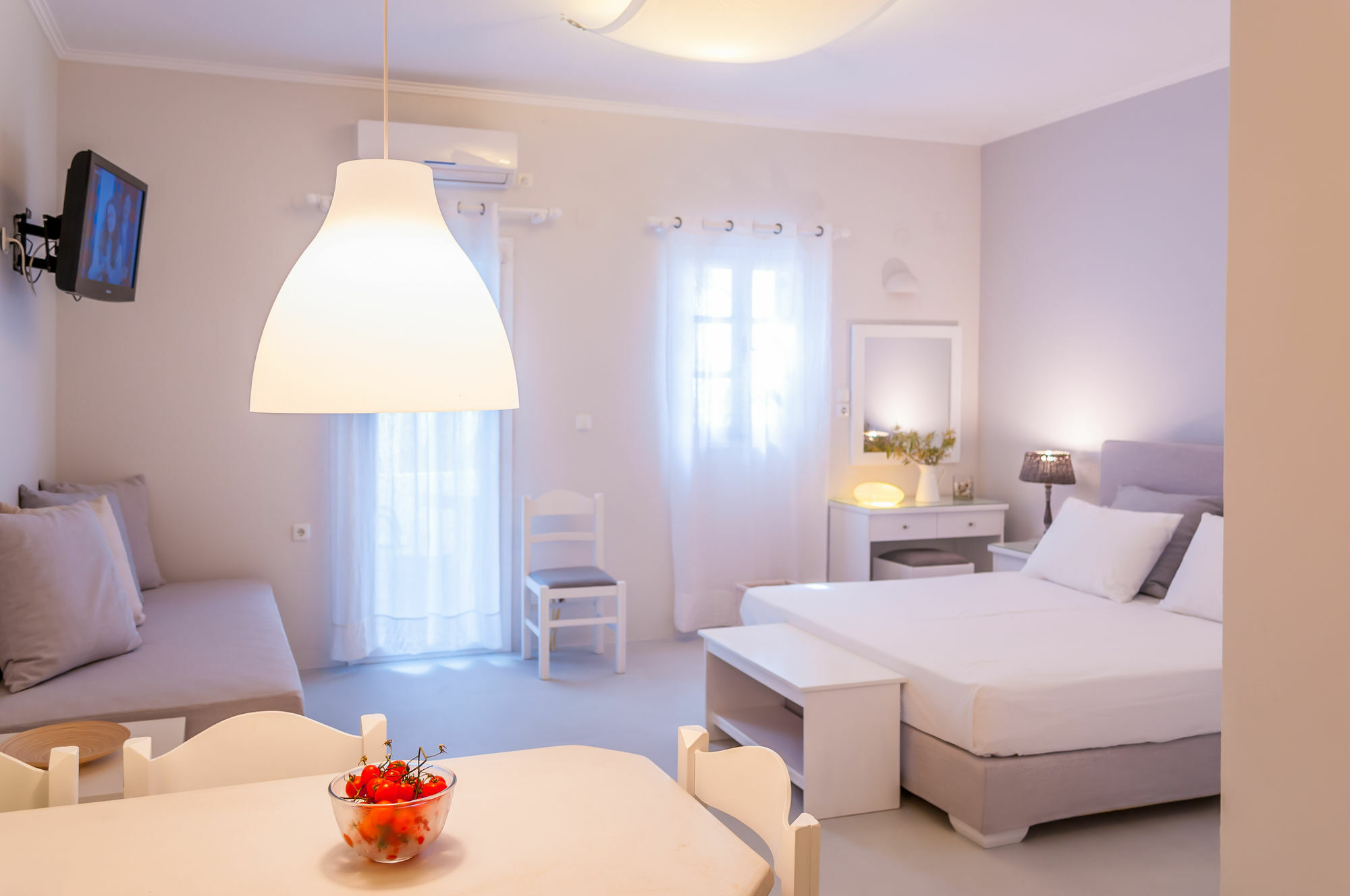 Milos Bay Suites آداماس المظهر الخارجي الصورة